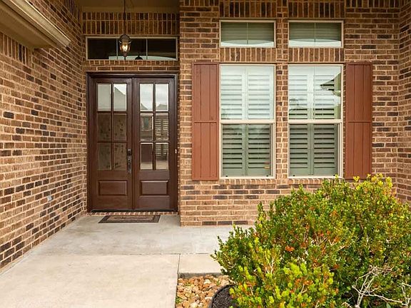 2nd image of 3645 Canyon Ln