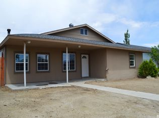 351 Baker St, Hawthorne, NV 89415