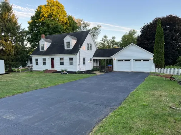 615 Licking St, Conneautville, PA 16406