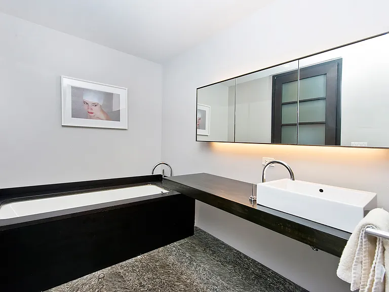 20 Pine St #815 — Photo 10