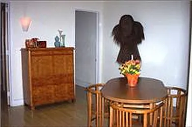 Rented by Sir Realty