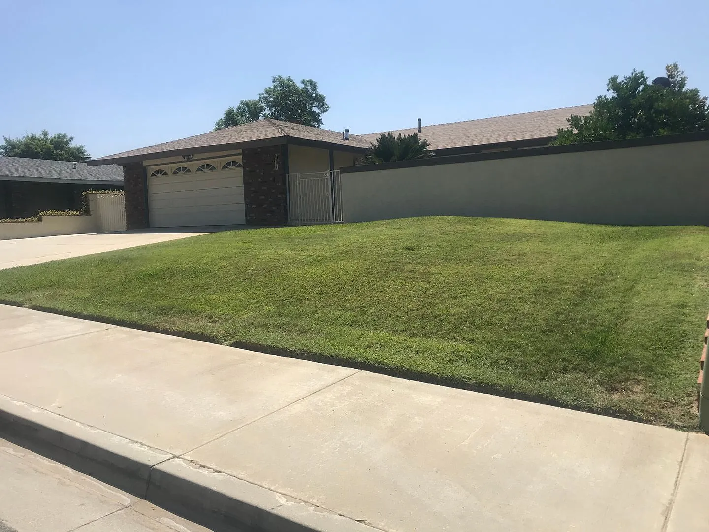 2bd/2ba + built in office - Riverside, CA! — Photo 2