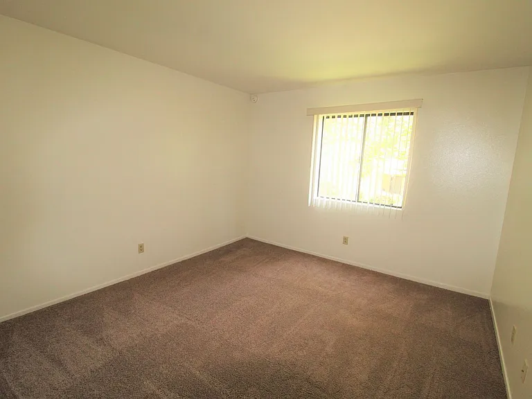 Fillmore River Ridge Apartments — Photo 23