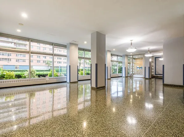 2930 W 5th St APT 20P, Brooklyn, NY 11224