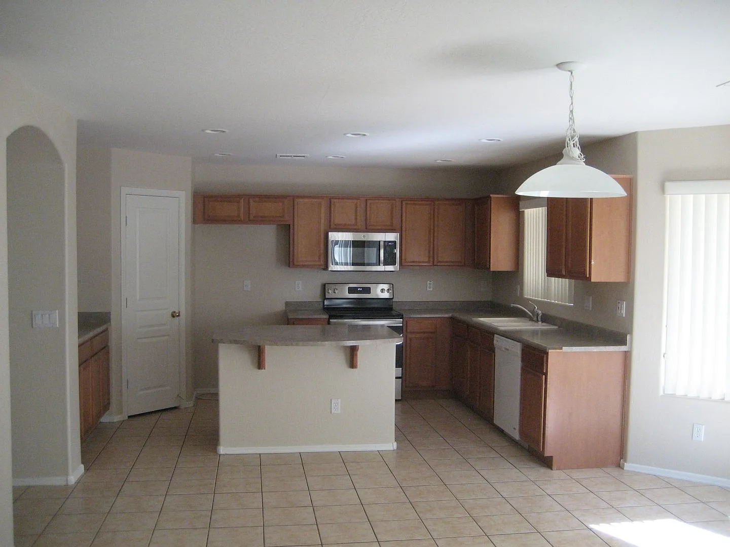 4369 S Hemet St — Photo 2