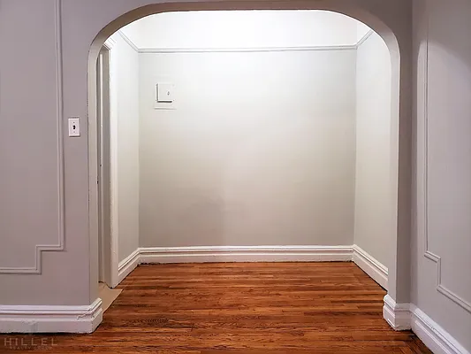 Rented by Hillel Realty Group | media 4