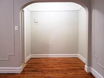 Rented by Hillel Realty Group