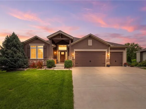 2927 W 155th Ter, Overland Park, KS 66224