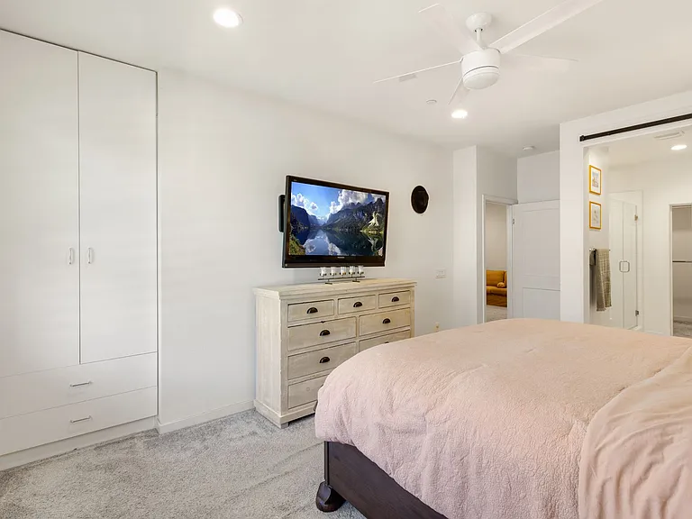 122 Red Brick Dr #3 — Photo 23