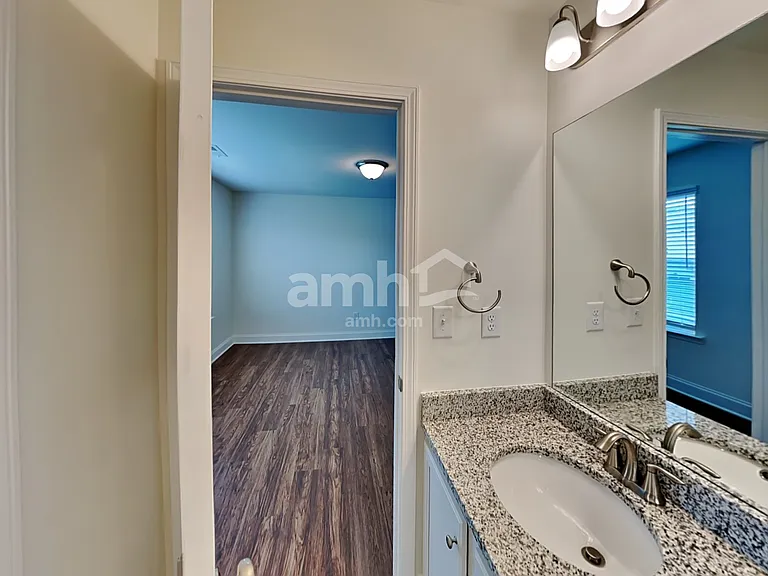 5215 Smithbriar Dr — Photo 18