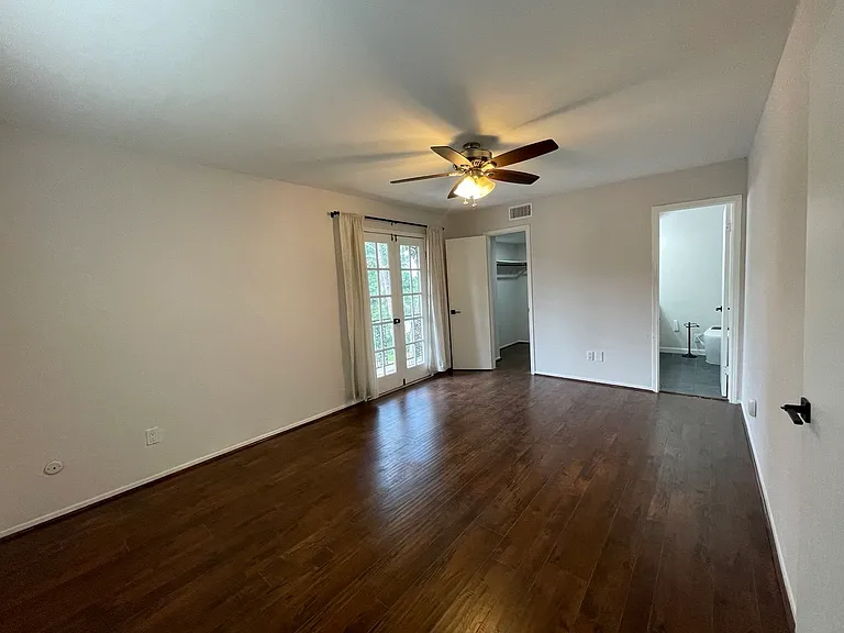 5534 Beverlyhill St — Photo 21