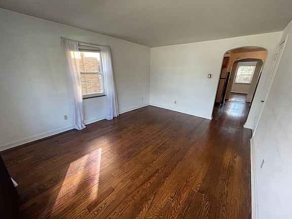 2nd image of 2545 Williams Ave APT 2