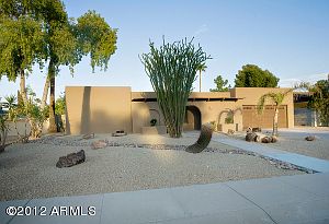 2nd image of 10617 N 25th Pl