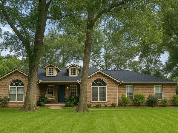 118 NW Gray Gln