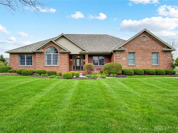 2260 Crestridge Dr, Dayton, OH 45414