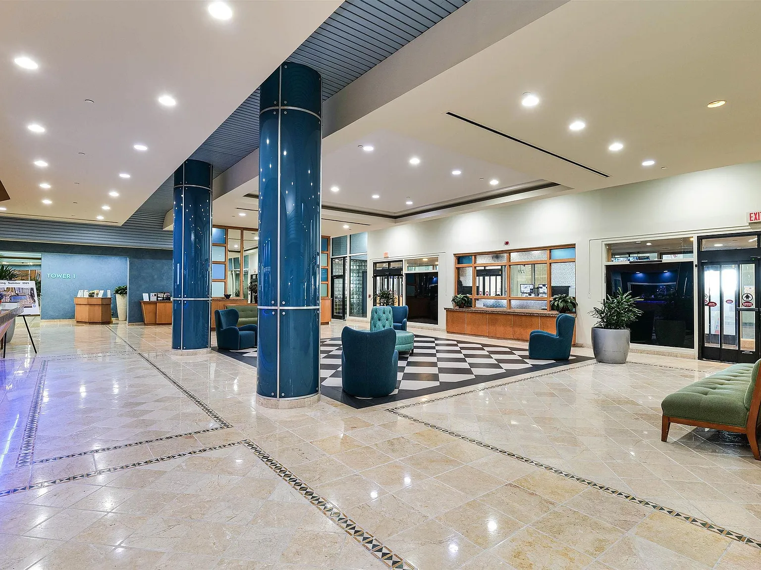 2 bed, 2.0 bath, $16,000 — Photo 4