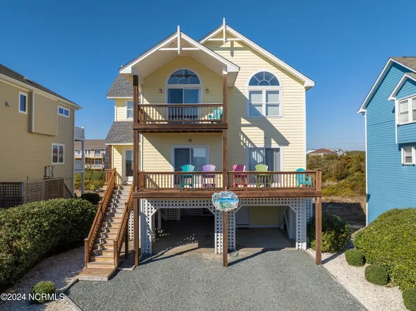 109 N Permuda Wynd Drive, North Topsail Beach, NC 28460