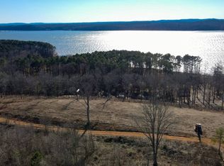 12 Lake Bend Shores Dr, Florence, AL 35633