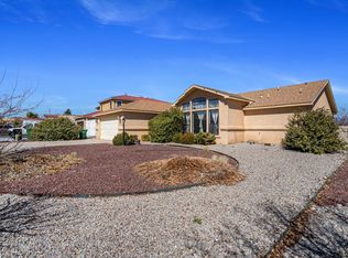 2797 Manitou Springs Dr SE, Rio Rancho, NM 87124
