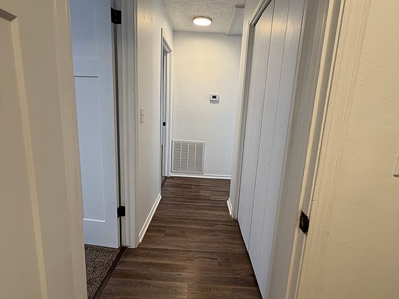 5th image of 222 N Brunswick St APT 2