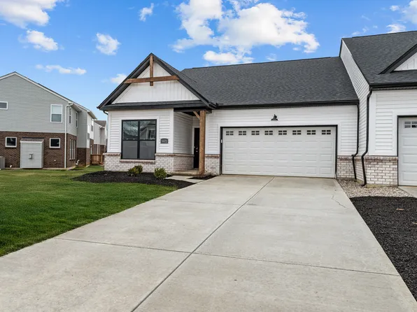 5672 White Pine Ln, Fairfield, OH 45011