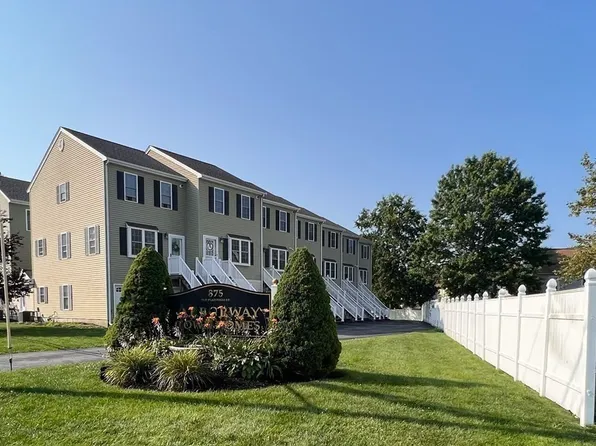 875 Old Plainville Rd Unit E, New Bedford, MA 02745