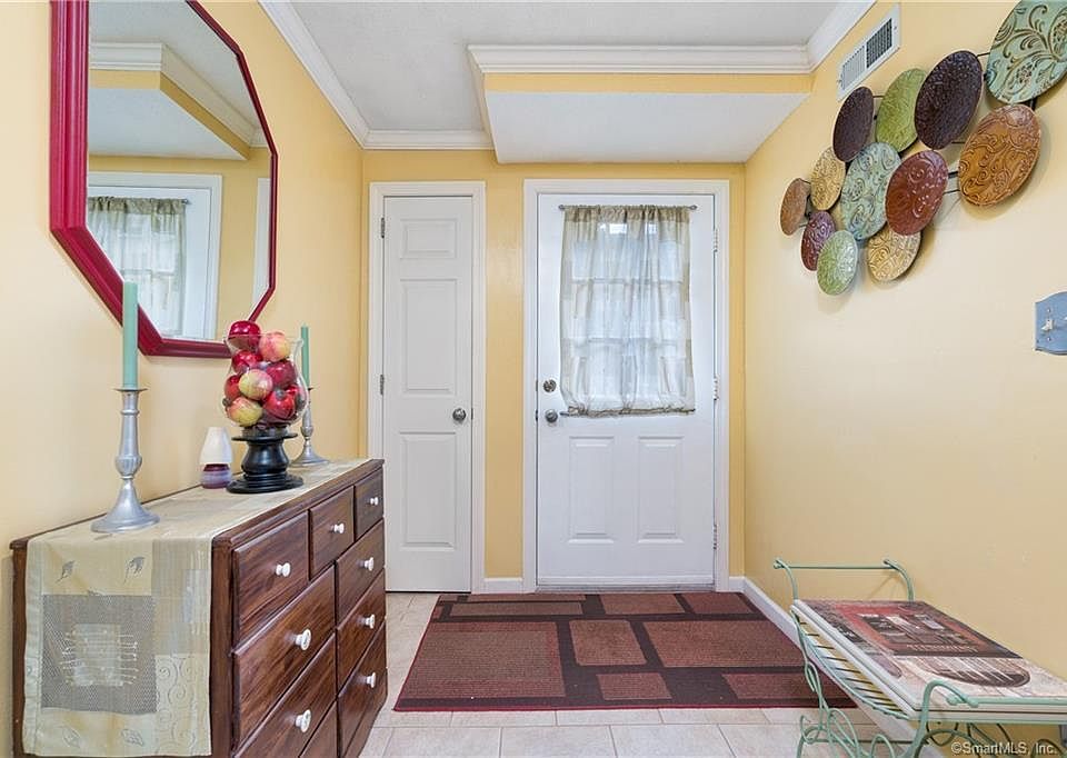 1st image of 504 Carlton Lane #504