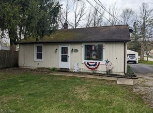 935 Lloyd Ave, Aurora, OH 44202