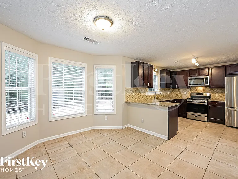 640 Alcovy Springs Dr — Photo 7
