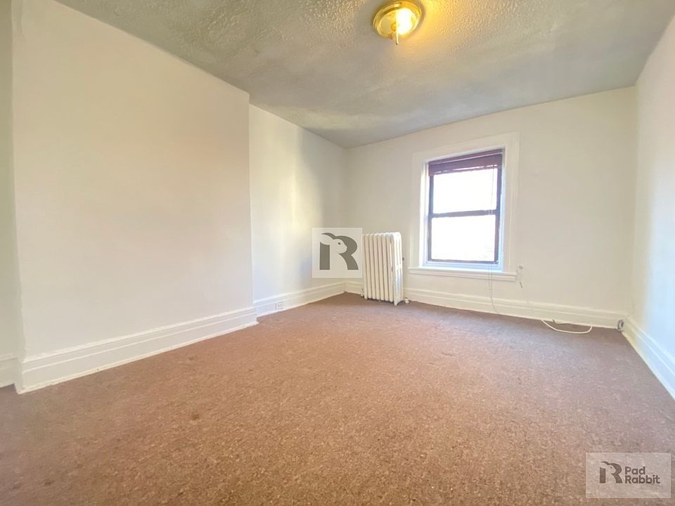 1st image of 1143 Dean St #4
