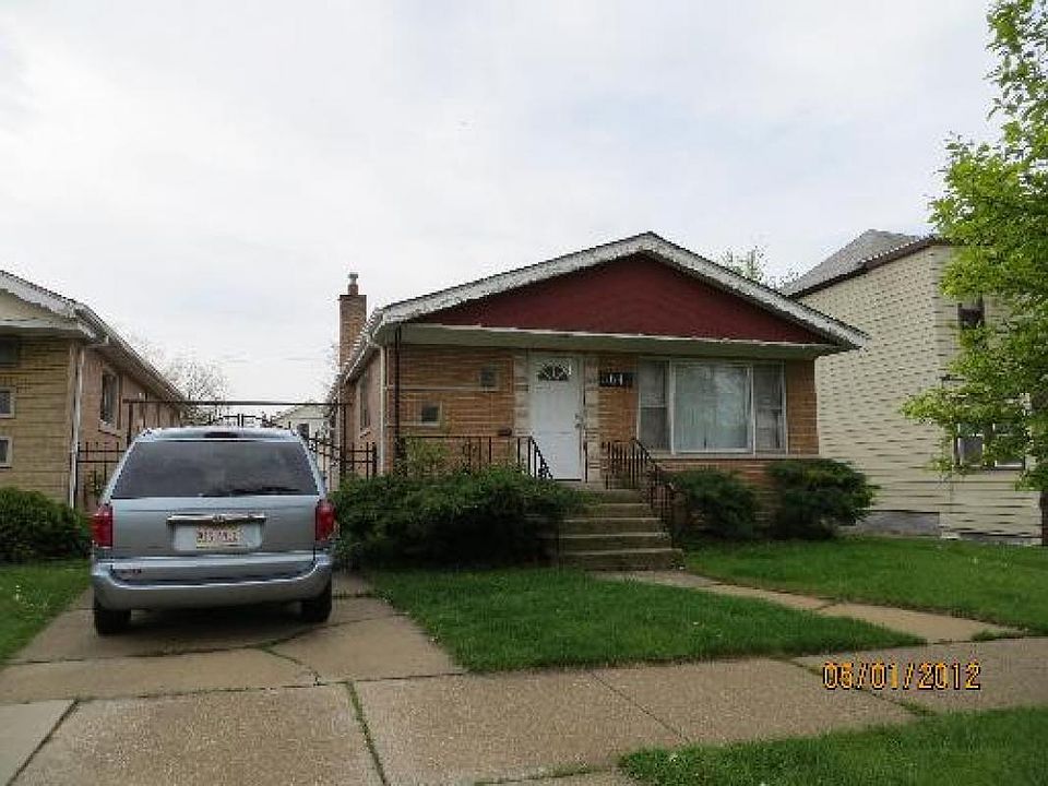 2nd image of 3643 W 84th Pl