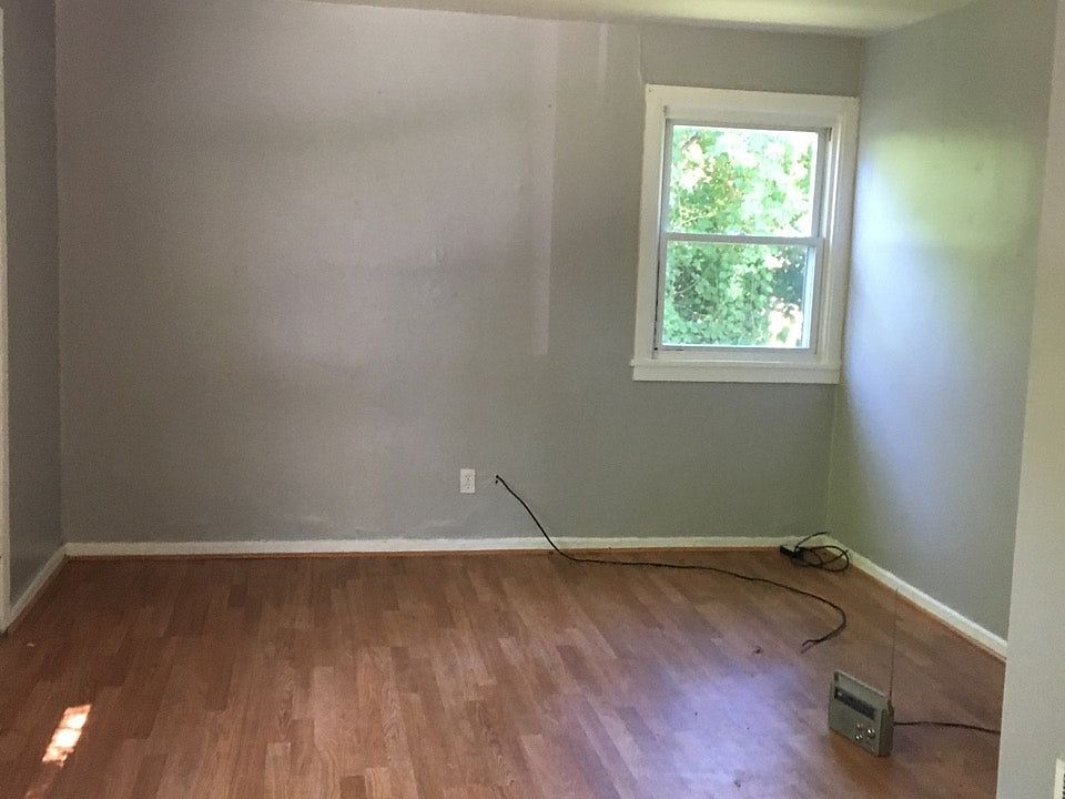 1st image of 33126 Alaska Ct