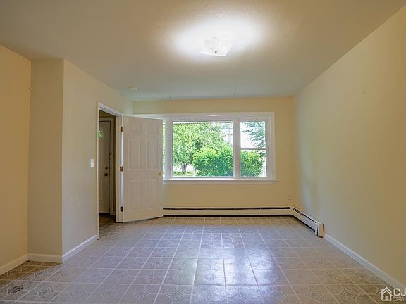 3rd image of 224 Fisher Ave