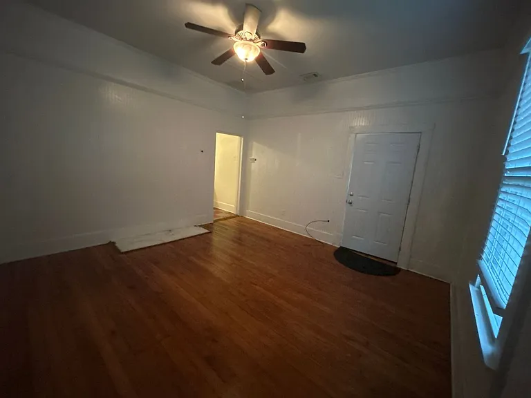 2088 Elzey Ave #101 — Photo 4