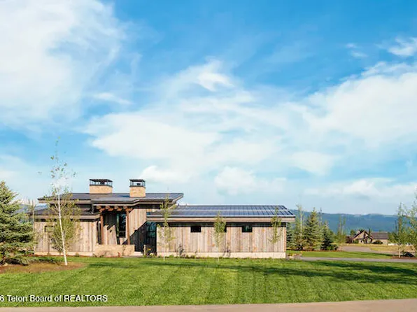 940 Mountain Bluebird Ct, Driggs, ID 83422