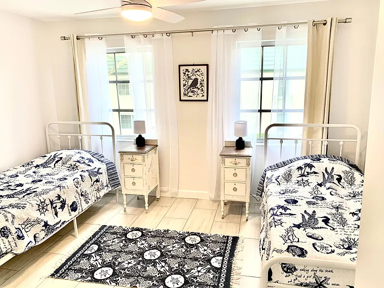 215 Bobolink Way #B — Photo 12