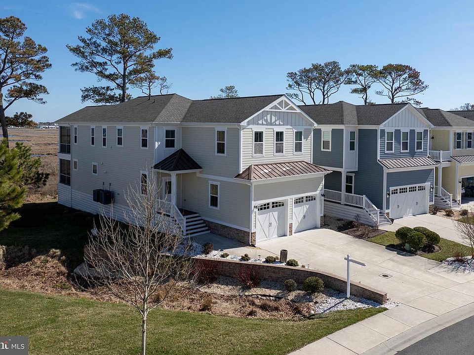 1st image of 32912 Watchtower Dr