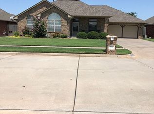725 Rambling Rose, Yukon, OK 73099