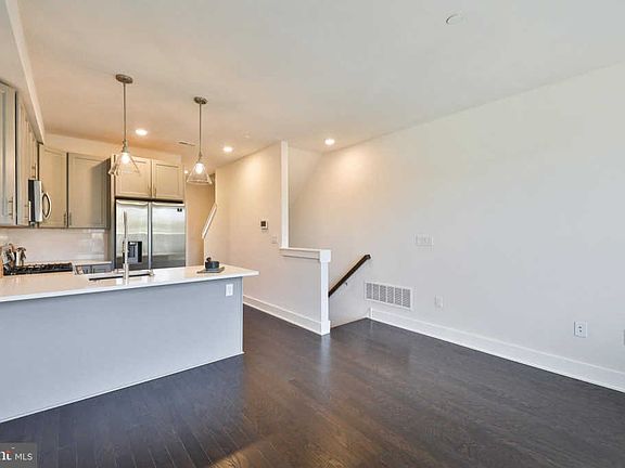2nd image of 508 W Montgomery Ave #2