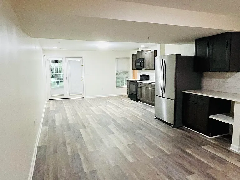 1517 Fair Oak Dr — Photo 11