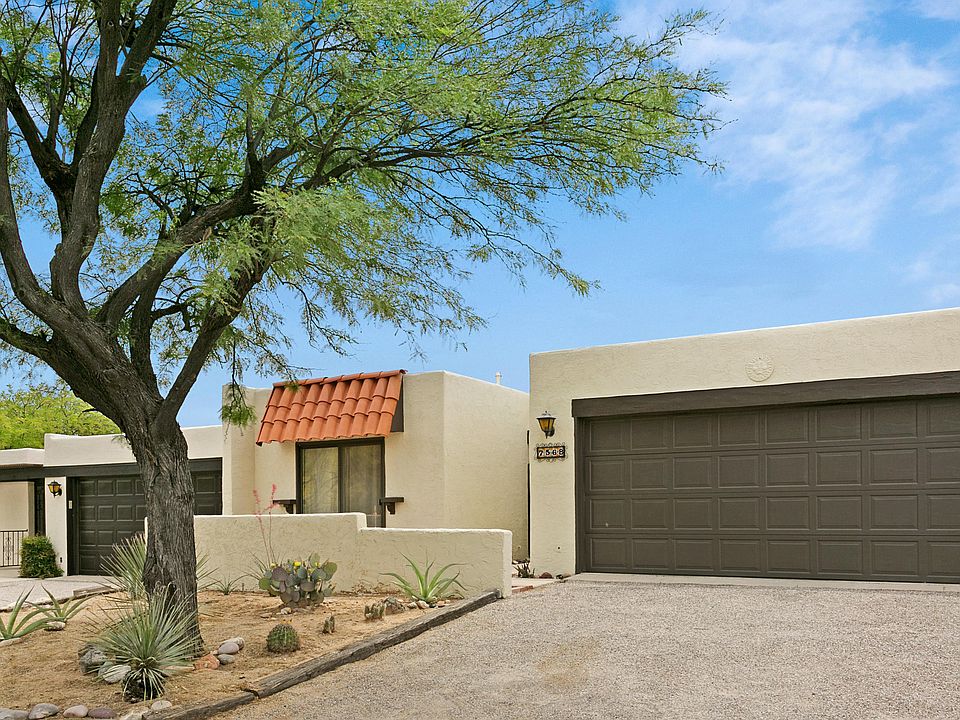 1st image of 7568 N Palm Cir