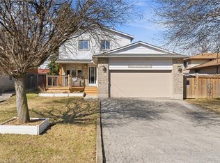 357 Rexford Dr, Hamilton, ON L8W 1W1