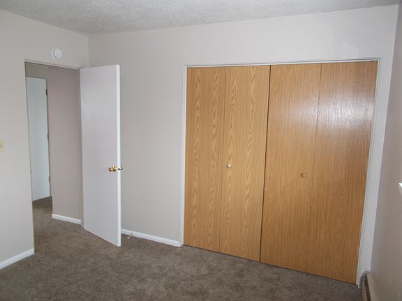 5th image of 1130 Longstaff St APT 6