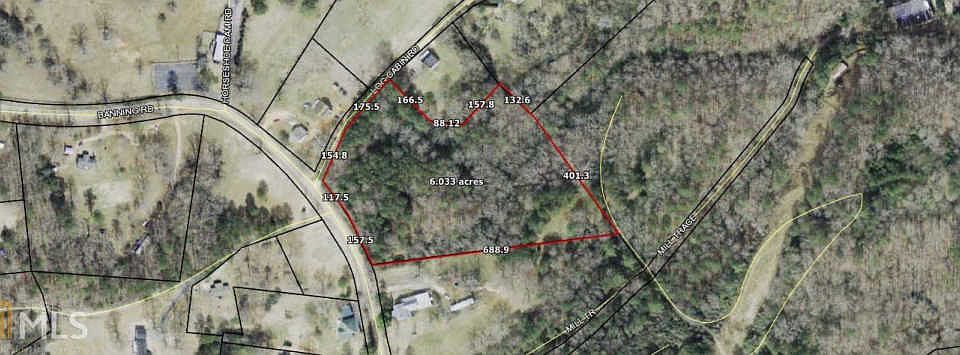 2nd image of 563 Banning Rd