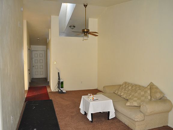 4th image of 5222 Waller Ct