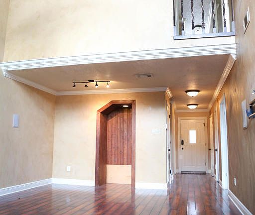 3rd image of 103 Ambiance Cir