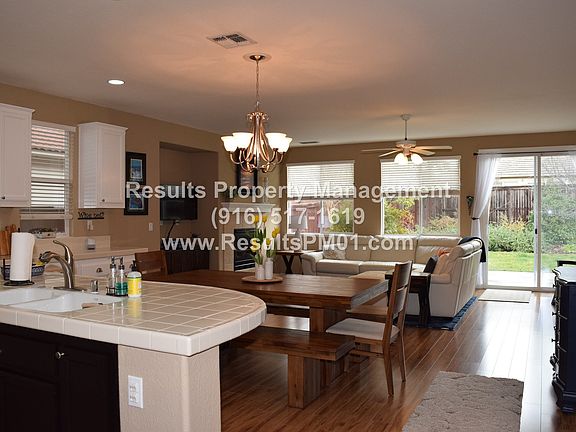 4th image of 7064 Kelmscott Ln