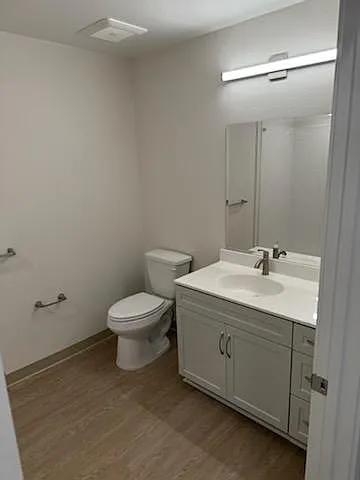1249 E Katella Ave — Photo 24