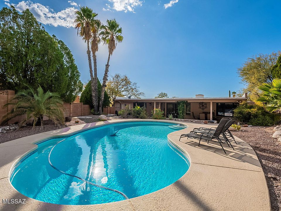 1st image of 3368 N Camino Los Brazos