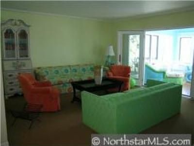 5th image of 479 Lakeview Terrace Blvd